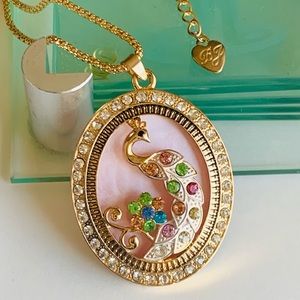 💋 2/$15 💋 Betsey Johnson Style - Peacock Crystal Necklace